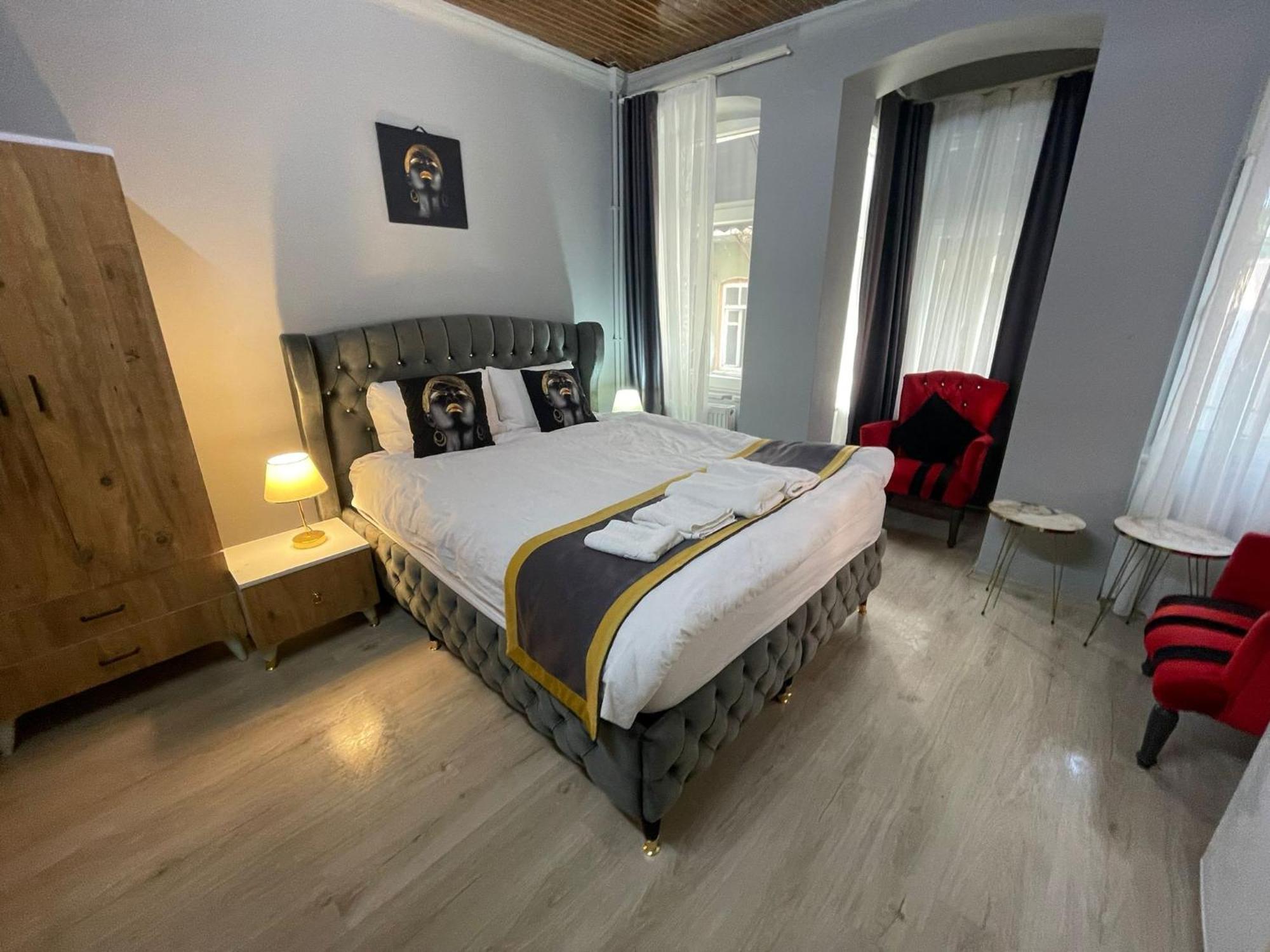 Nefti Red Suite Istanbul Exteriör bild